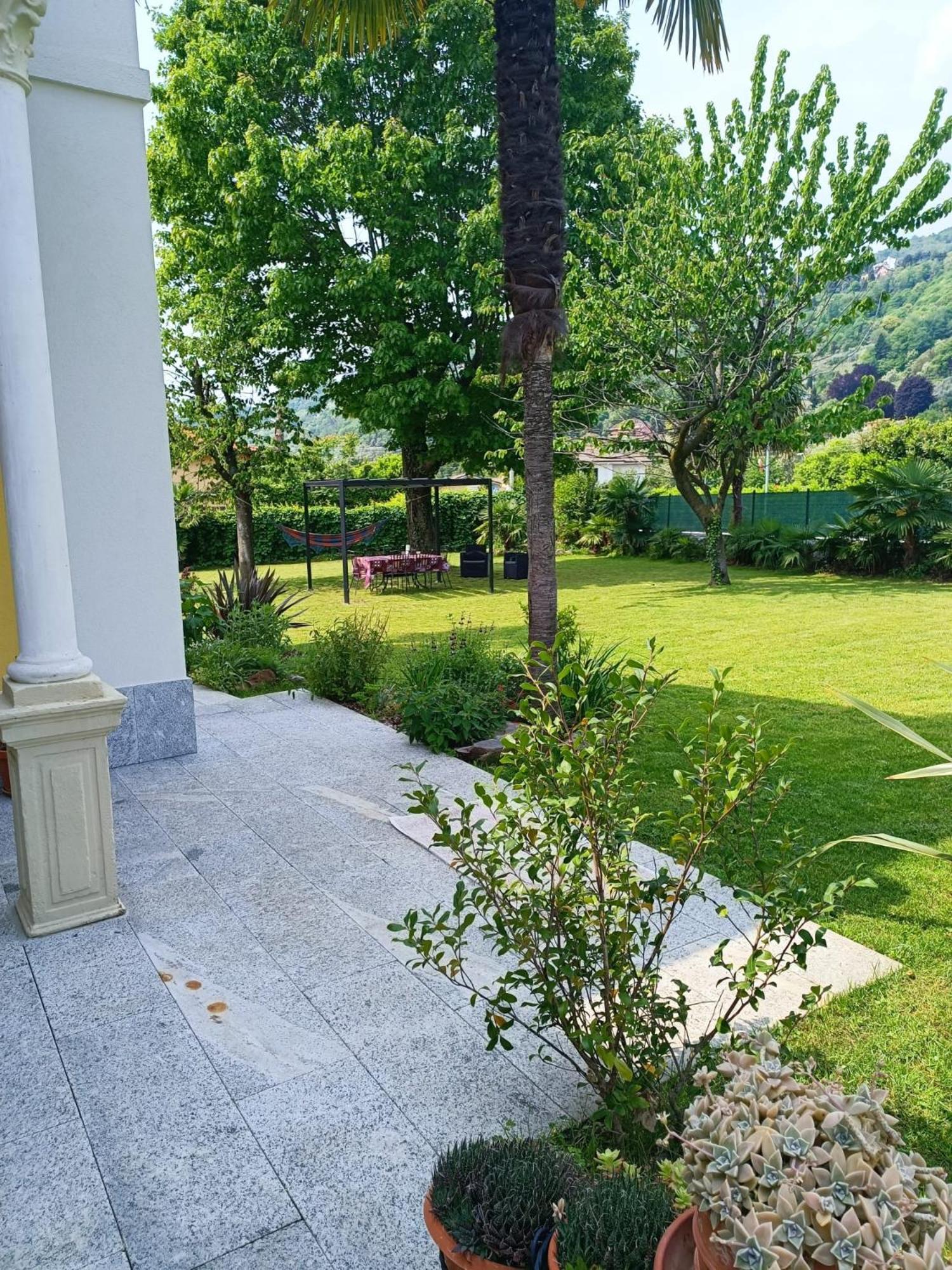 B&B Villa Preziosa Lago Maggiore レーザ エクステリア 写真